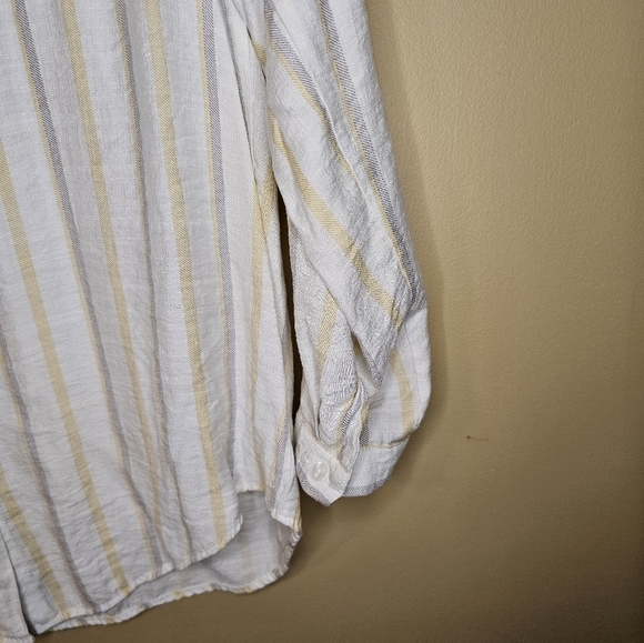 Love Notes White striped button down Long sleeve top Size Medium - Picture 8 of 10